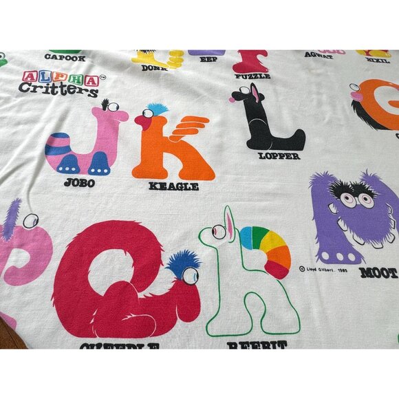 Vintage 80s Alpha Critters flat/top sheet, twin size bed, juvenile TV series - Picture 5 of 10